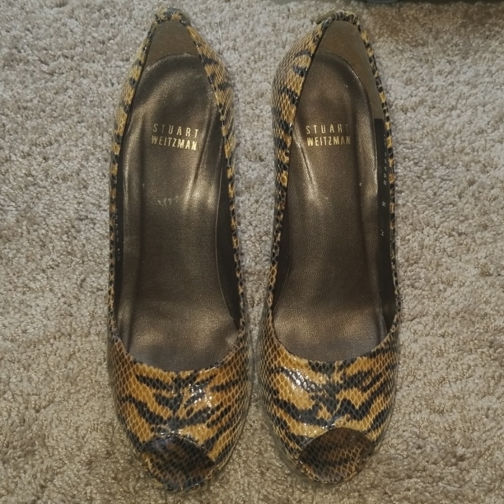 Stuart Weitzman Snake Print 5" Heels 8US